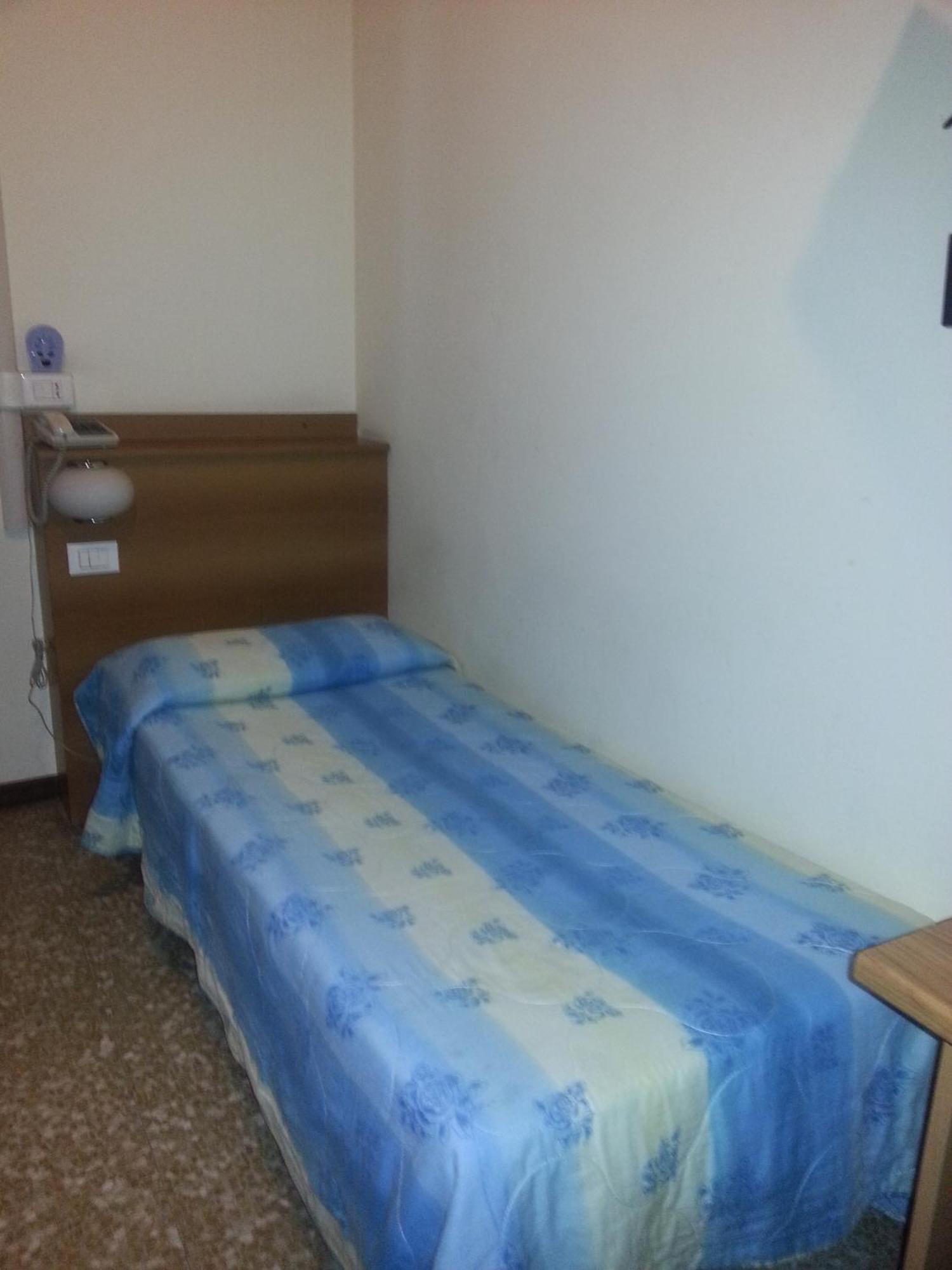 Hotel Lombardia 2*